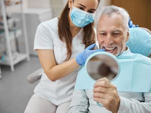 Implantes dentales en Clínica Berriel en Lanzarote
